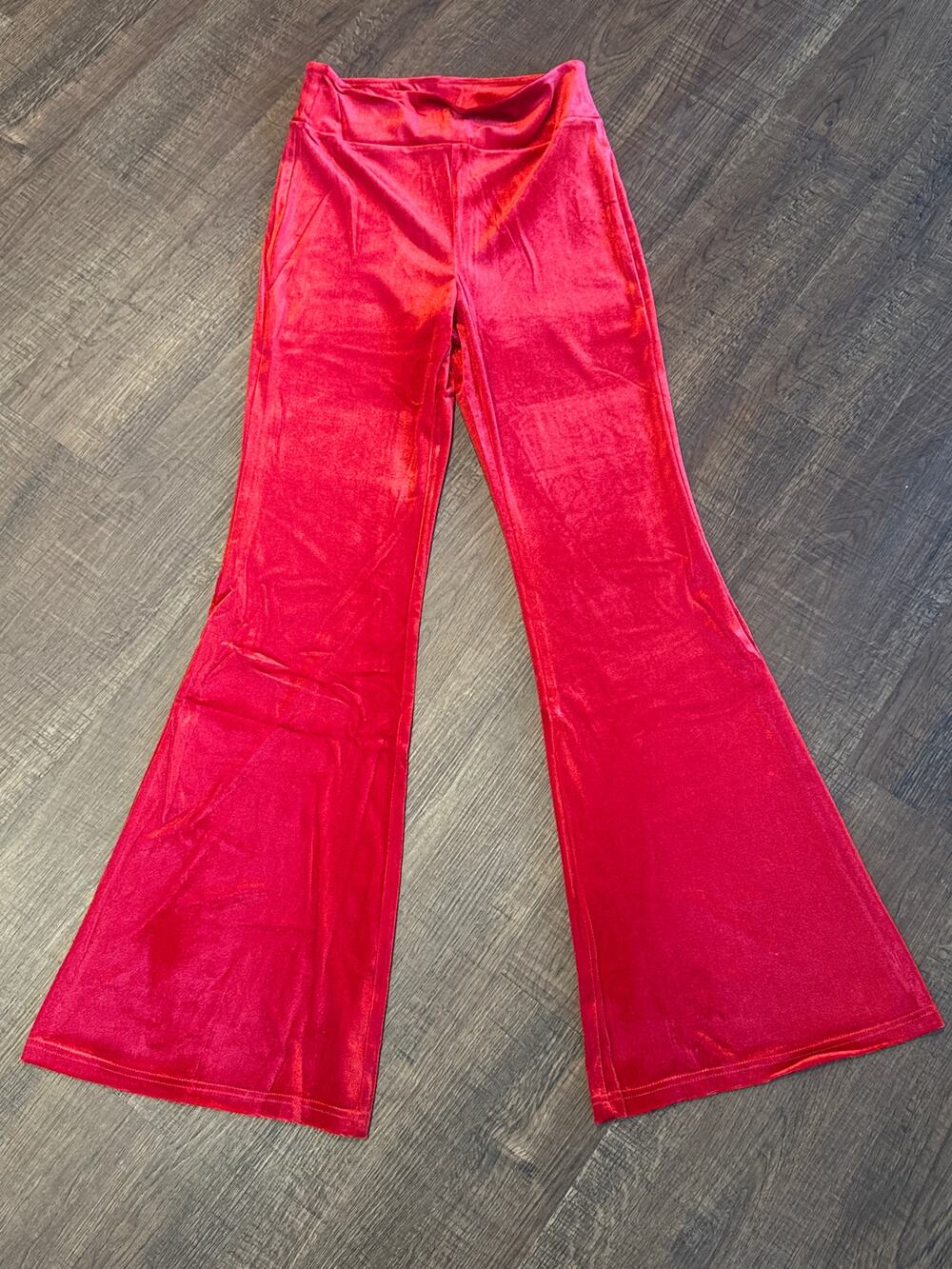 ModCloth Loving The Luxe Life Wide Leg Pants Red Pull on Velour Medium NWT